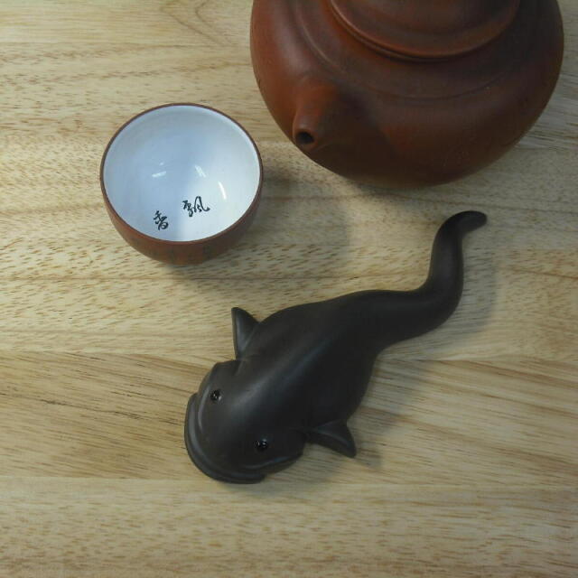 MA012 茶玩 ナマズ・鯰(陶器製)